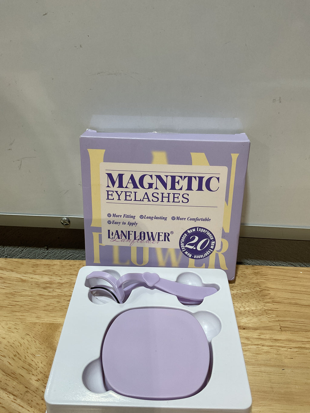 Lanflower Pestañas magnéticas de aspecto natural, pestañas magnéticas reutilizables con aplicador, sin necesidad de pegamento, pestañas postizas naturales de ojo de gato con imanes, impermeables
