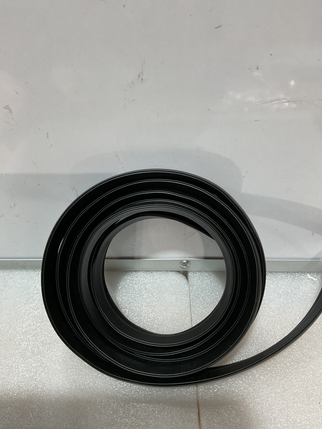 Sello de Goma para Parabrisas y Techo Solar 1.8M – Burlete Impermeable para Autos, Camiones y SUV