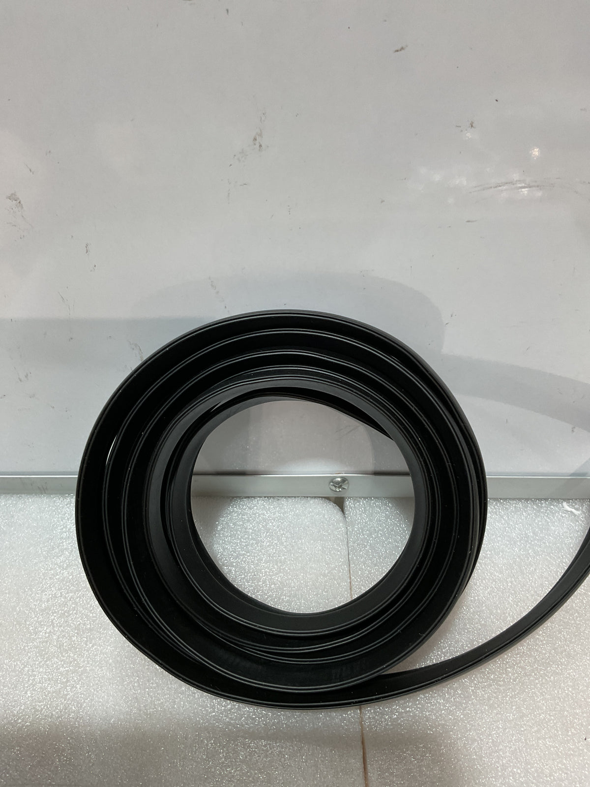 Sello de Goma para Parabrisas y Techo Solar 1.8M – Burlete Impermeable para Autos, Camiones y SUV
