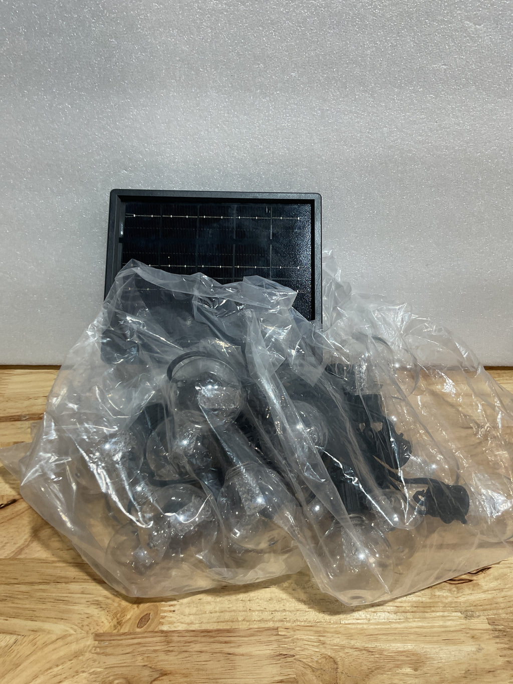 Luces Solares de Cuerda Exterior G40 — 50FT, 25 LEDs, Blanco Cálido y Multicolor, 8 Modos, Temporizador, Impermeables