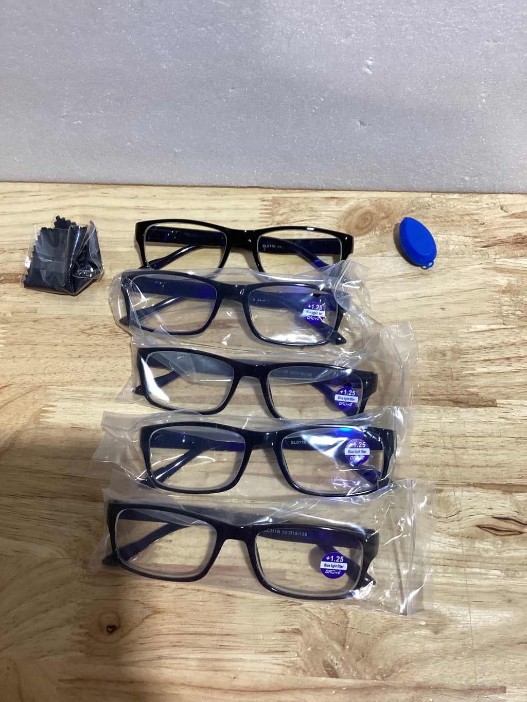 Gaoye 1.25 Gafas de lectura profesionales para todo el día, lectores de computadora con protección de luz azul, paquete económico