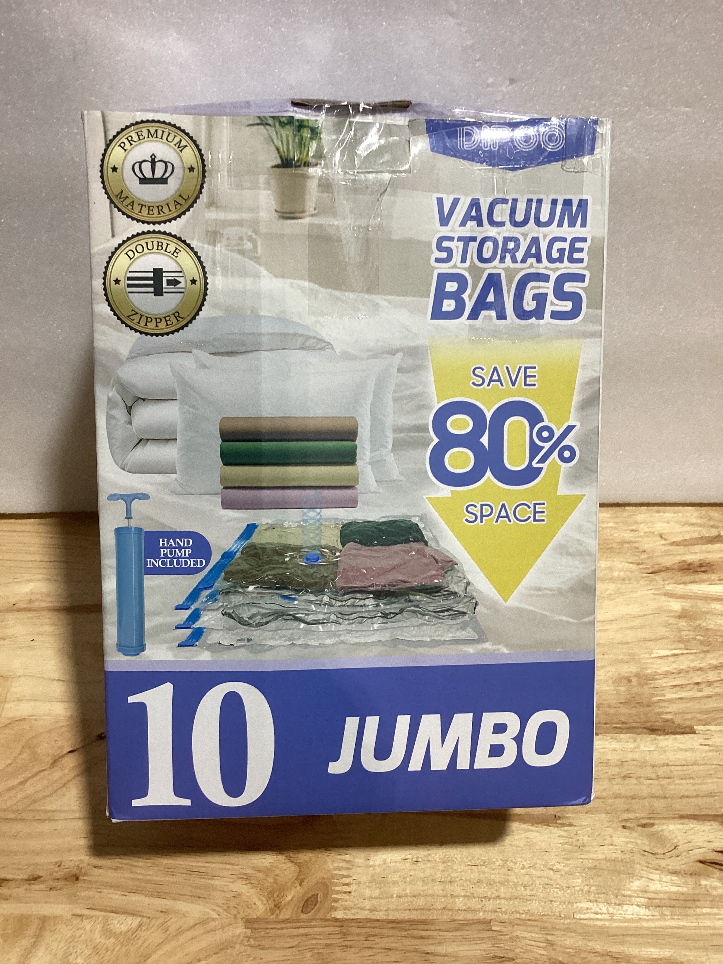 Paquete de 10 bolsas de almacenamiento al vacío jumbo con bomba de mano, 80% de ahorro de espacio de almacenamiento, bolsas de sellado al vacío resistentes sin fugas ahorradoras de espacio para ropa