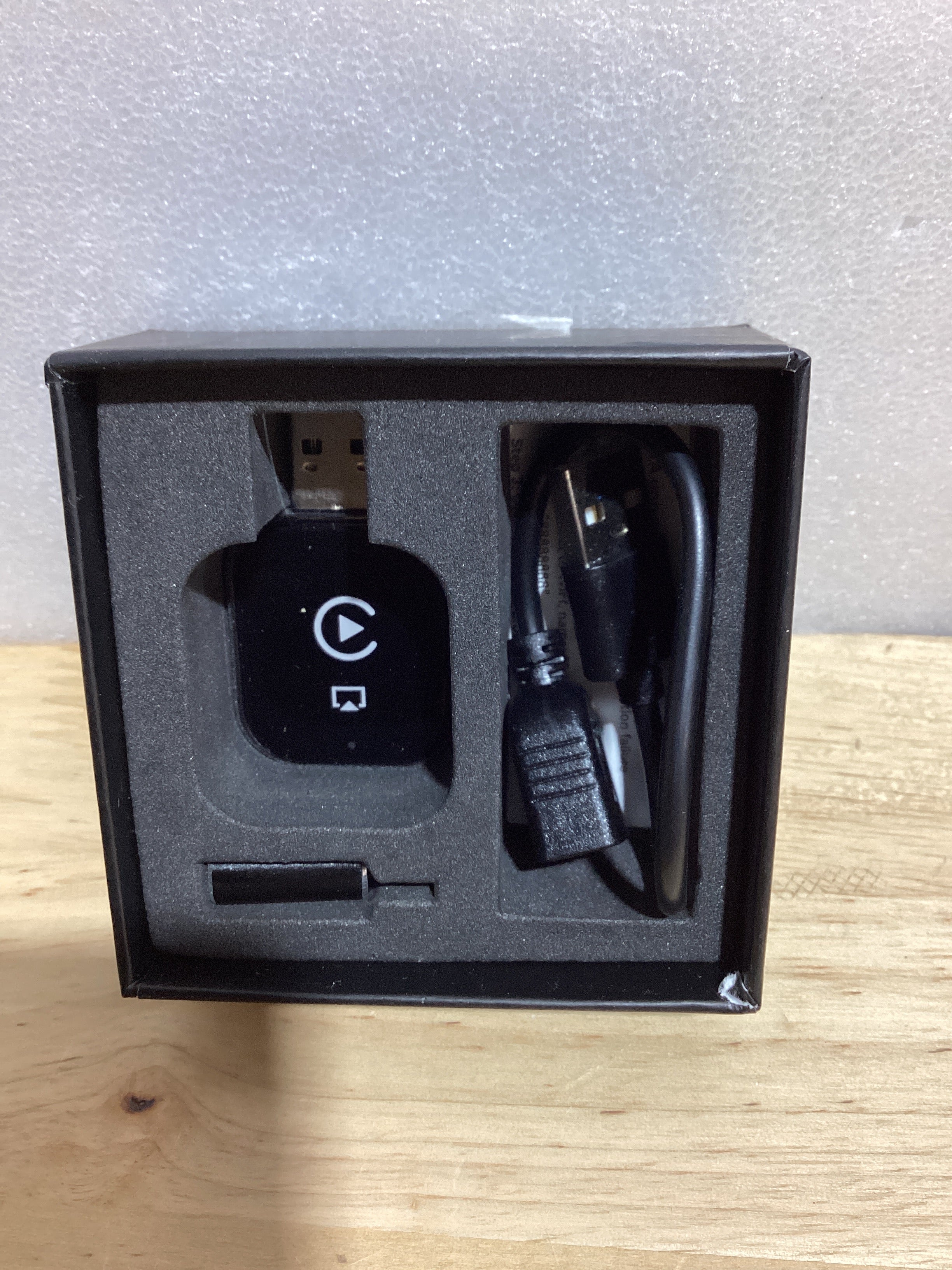 Adaptador CarPlay Inalámbrico 3 en 1 para iPhone | Convierte CarPlay con Cable a Inalámbrico | AirPlay + Mirror Link | Sin Latencia | USB-C | iOS 10+