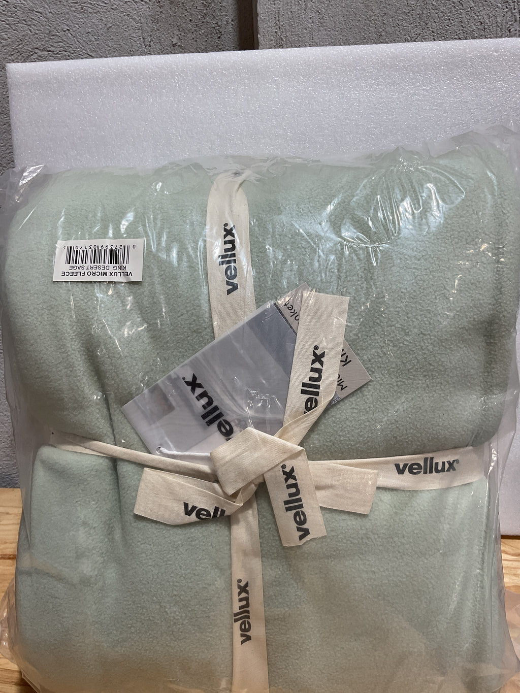 Cobija King Size Microfleece – Suave, Liviana y Apta para Mascotas | Verde Salvia