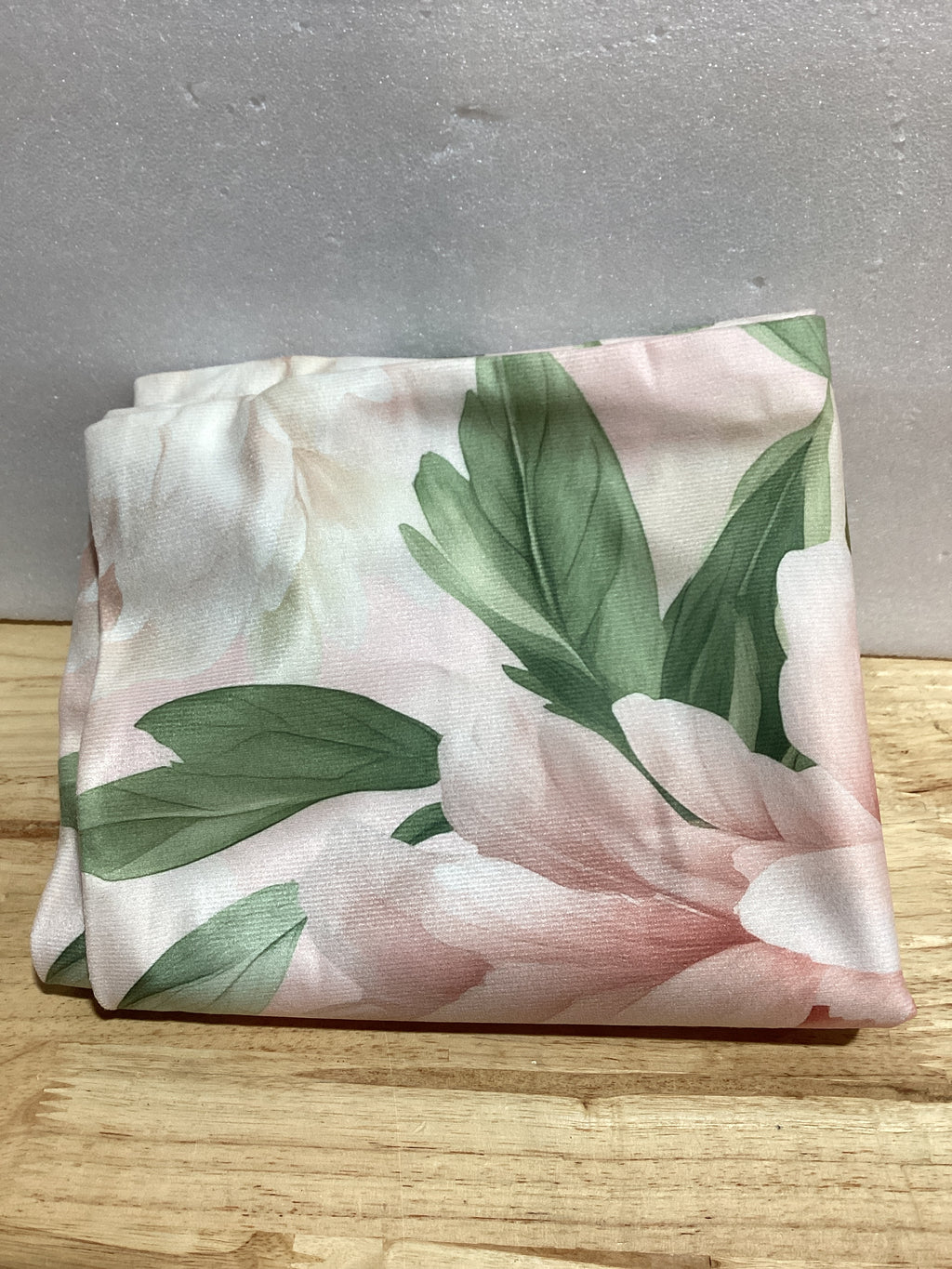 Juego de 2 fundas de almohada florales de peonía rosa de 16 x 16 pulgadas, fundas de cojín decorativas de terciopelo suave, decoración de casa rural elegante para sofá cama