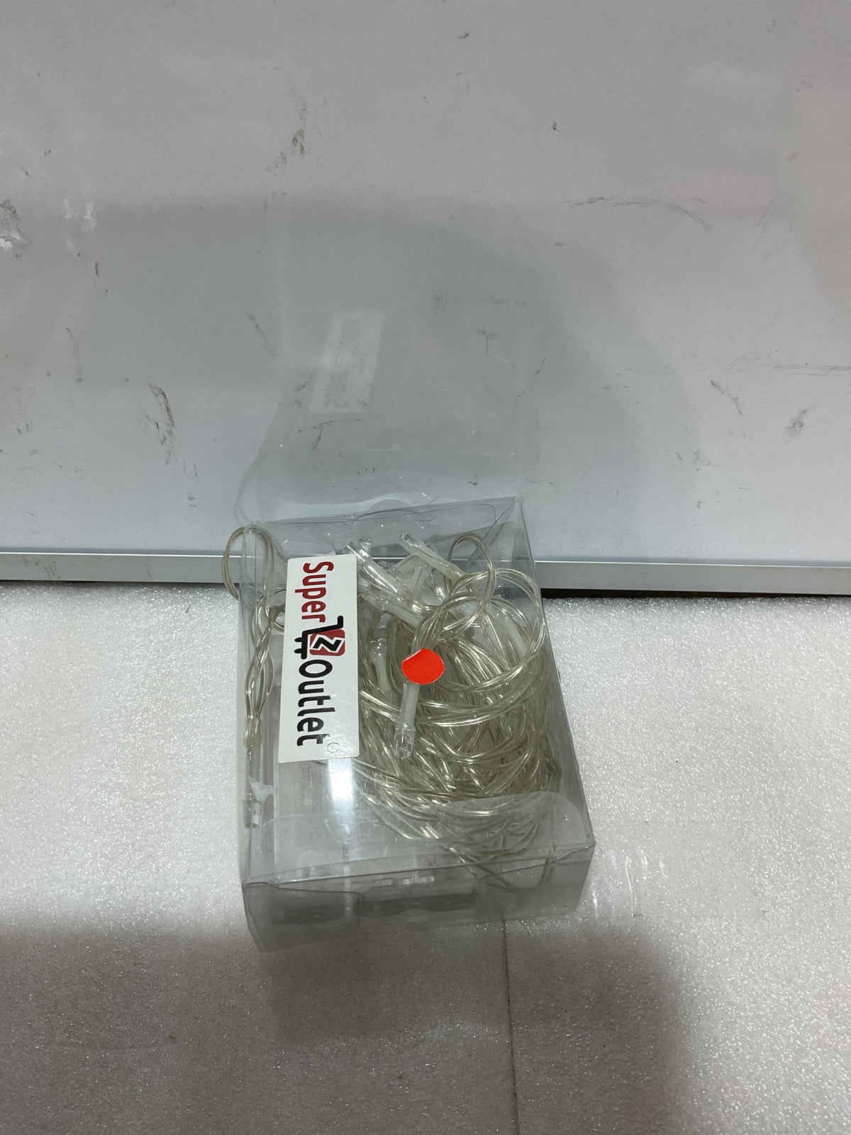 Super Z Outlet Luces LED Fairy String 30 Mini Bulbos Rojas a Batería — Decoración para Bodas, San Valentín y Navidad