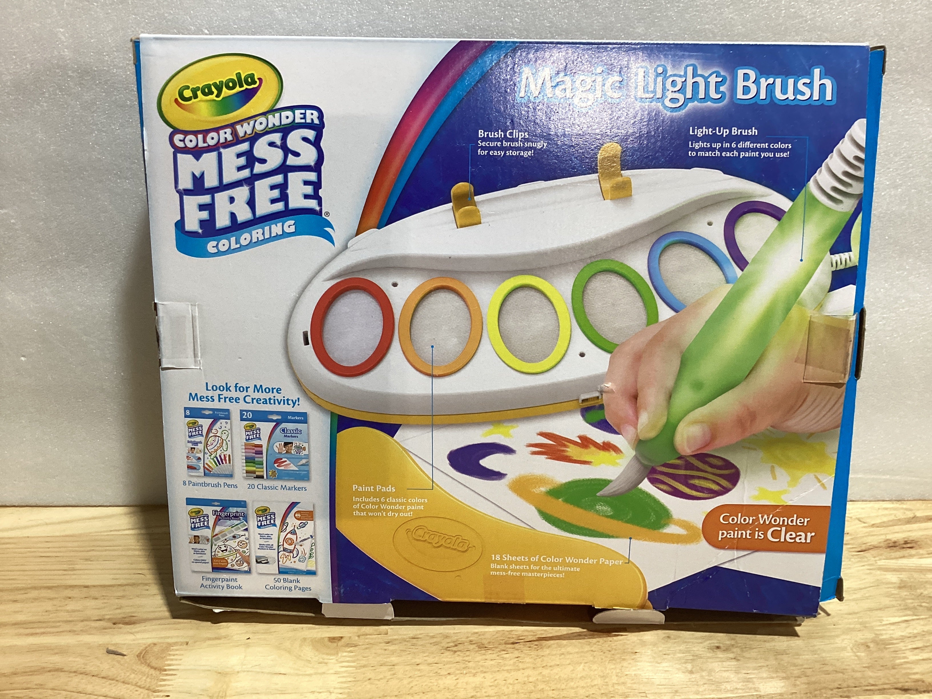 Estación de Pintura Crayola Color Wonder Magic Light Brush – Sin Manchas, Para Niños 3+ | Regalo Navideño