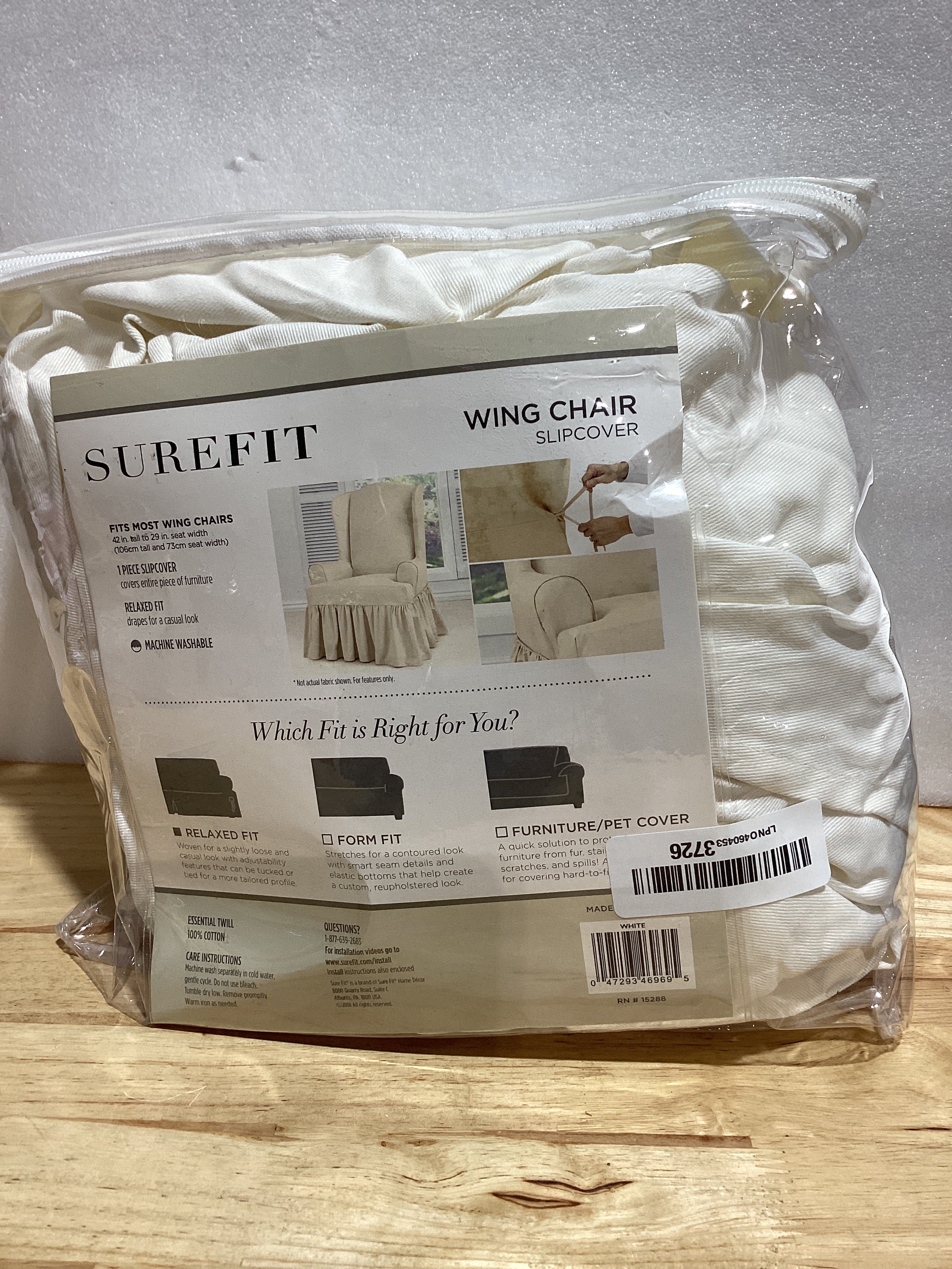 SureFit Funda para Sillón Orejero Twill T-Cushion — Cobertura Relajada para Protección de tu Silla Favorita