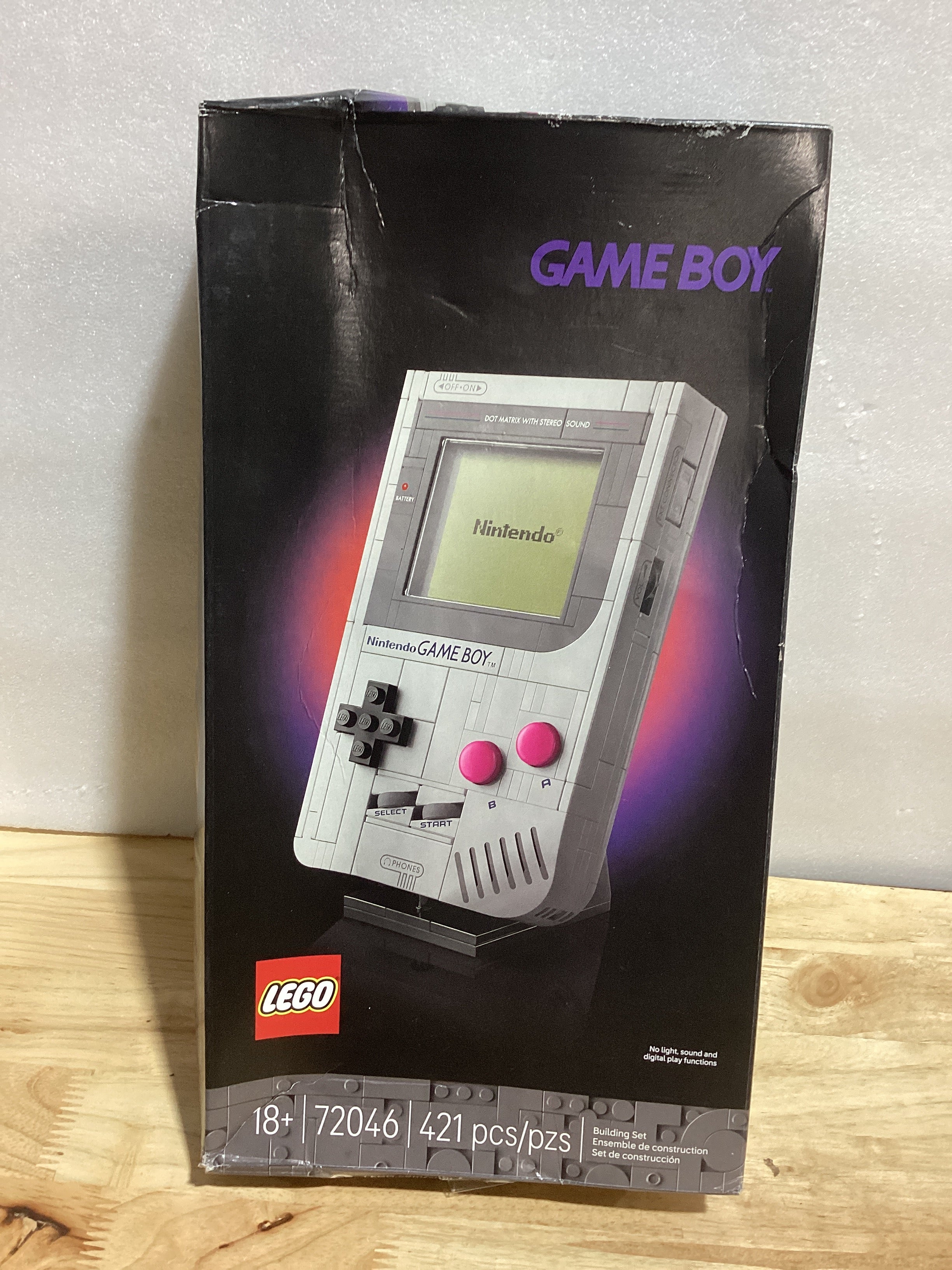 LEGO Super Mario Game Boy - Retro Building Sets for Adults, Ages 18+ - Gifts for Valentines Day for Him - Collectible Model with Game Paks and Display Stand