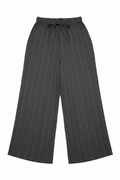 Pantalón ancho gris sin modelo