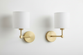 Aplique de Pared Peel & Stick con Batería – Set de 2, Acabado Dorado, Sin Cableado, Pantalla Cilíndrica Blanca