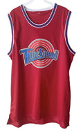 Camiseta usada Tune Squad roja talla L, estilo jersey de baloncesto sin mangas con logo frontal y bordes contrastantes