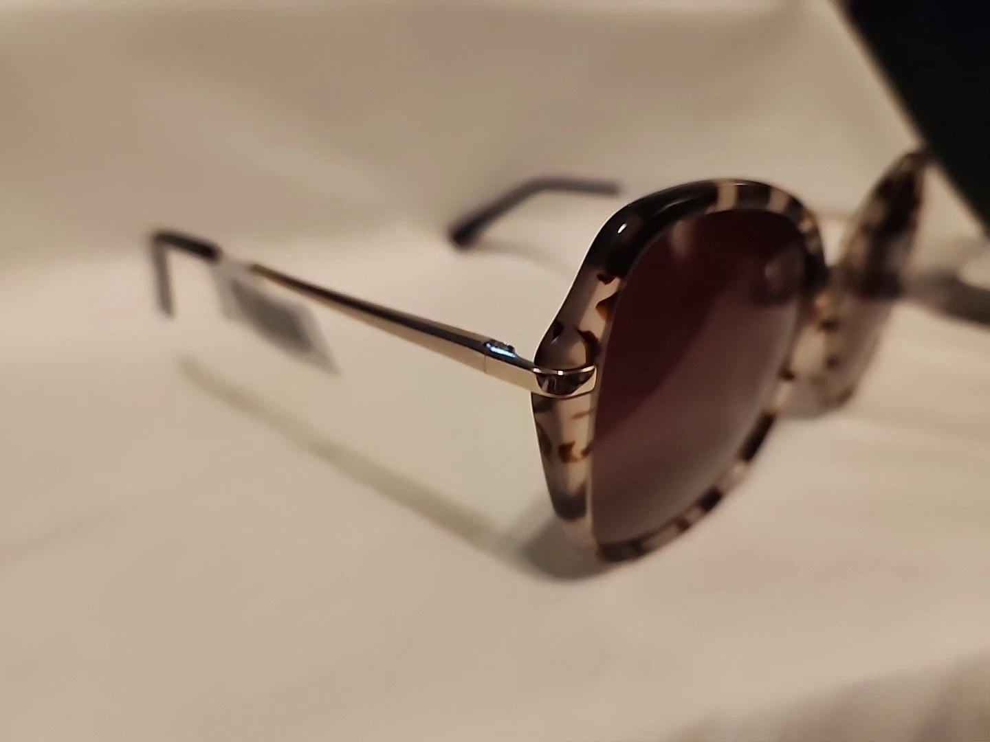 Gafas de sol Keo Kimber para mujer unisex RX-able 661420133 gris tortuga K2