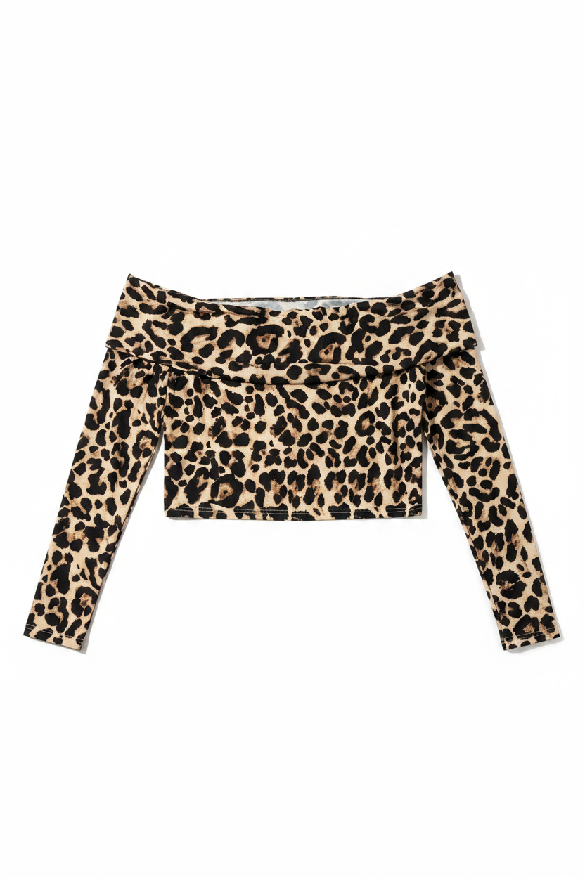 Top leopardo off-shoulder sin modelo