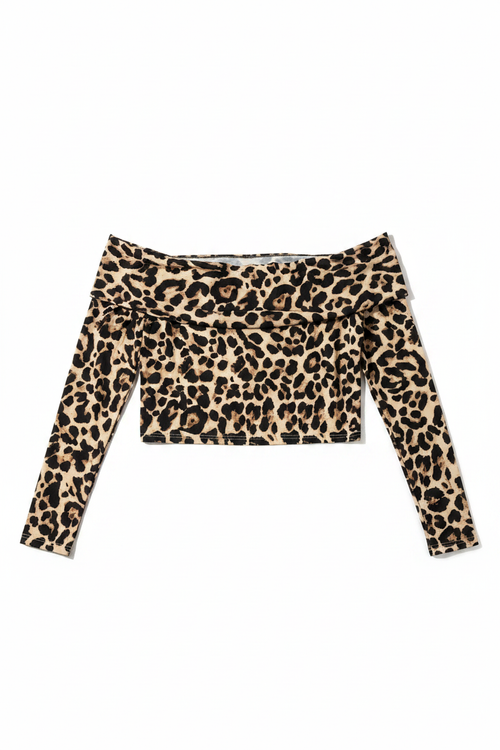 Top leopardo off-shoulder sin modelo