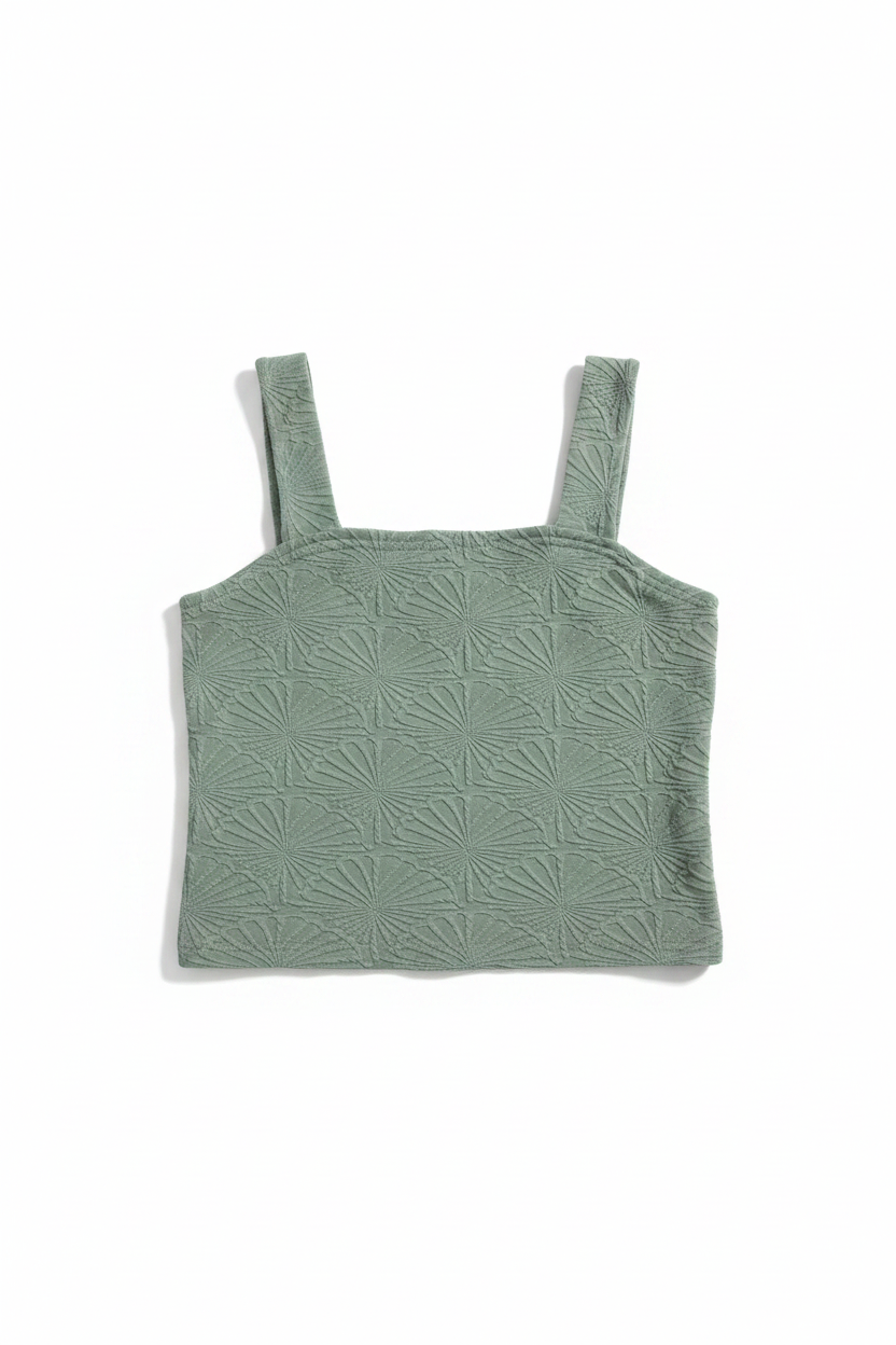 Top verde flat lay